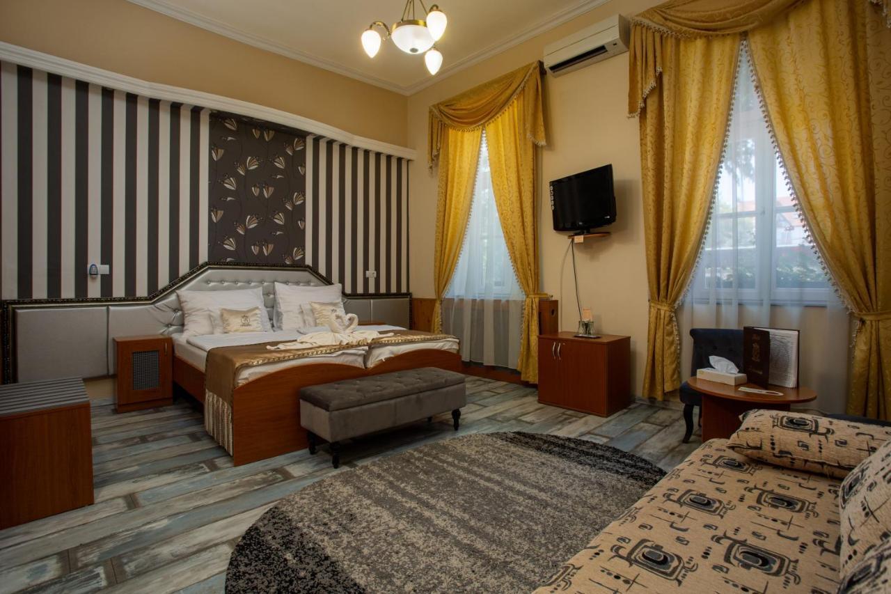 Illes Hotel Szeged Eksteriør bilde